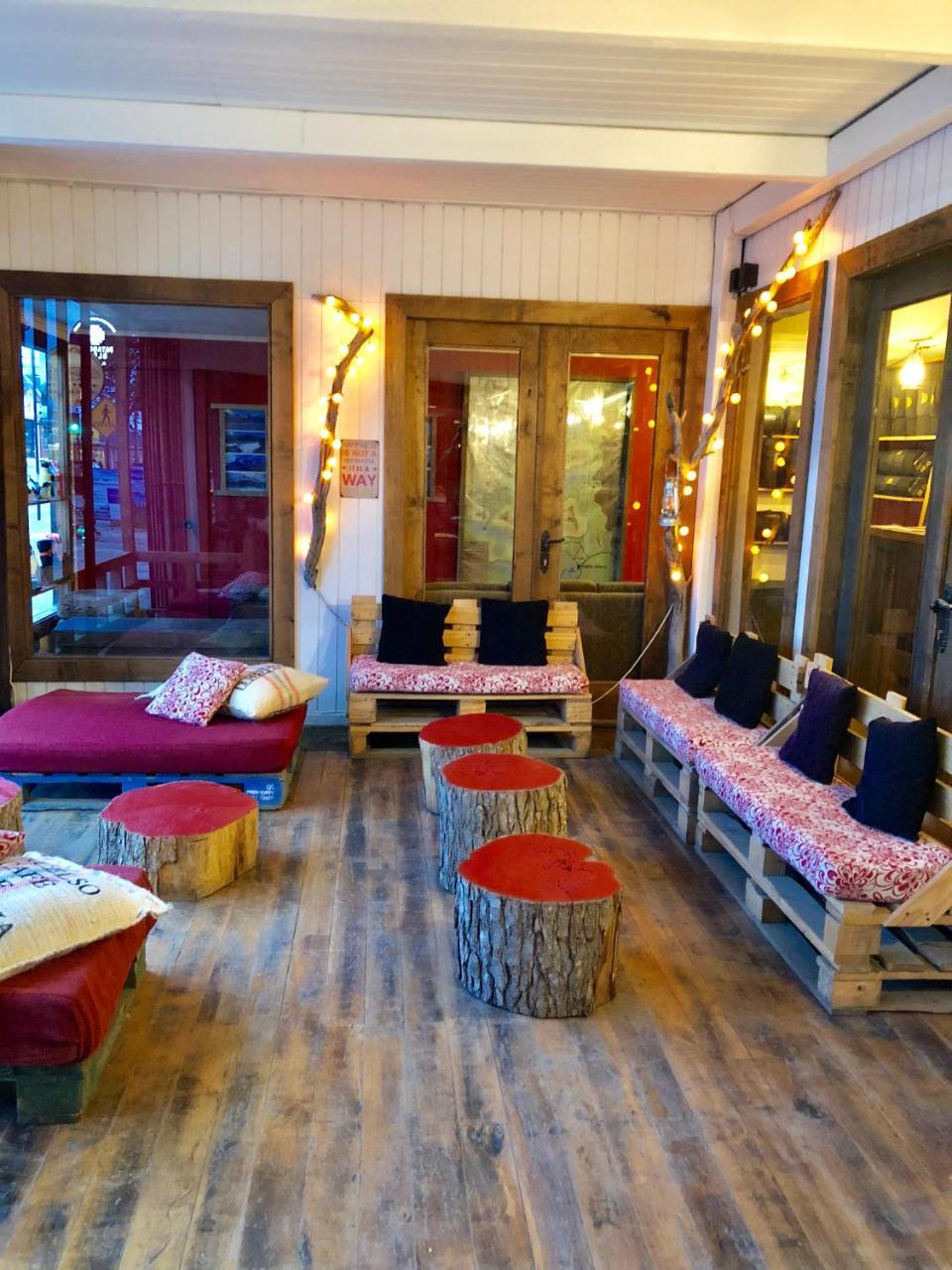 Wild Hostel Puerto Natales Extérieur photo